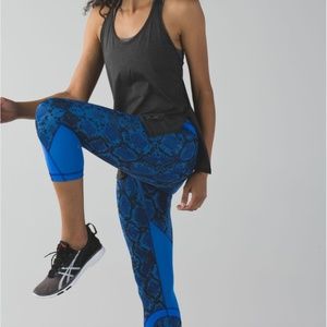 Lululemon Run Inspire Crop II Mini Ziggy Snake